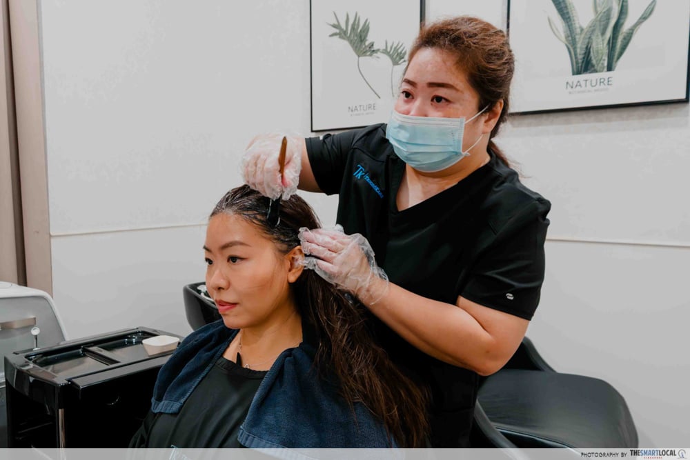 tk trichokare - applying hair masque