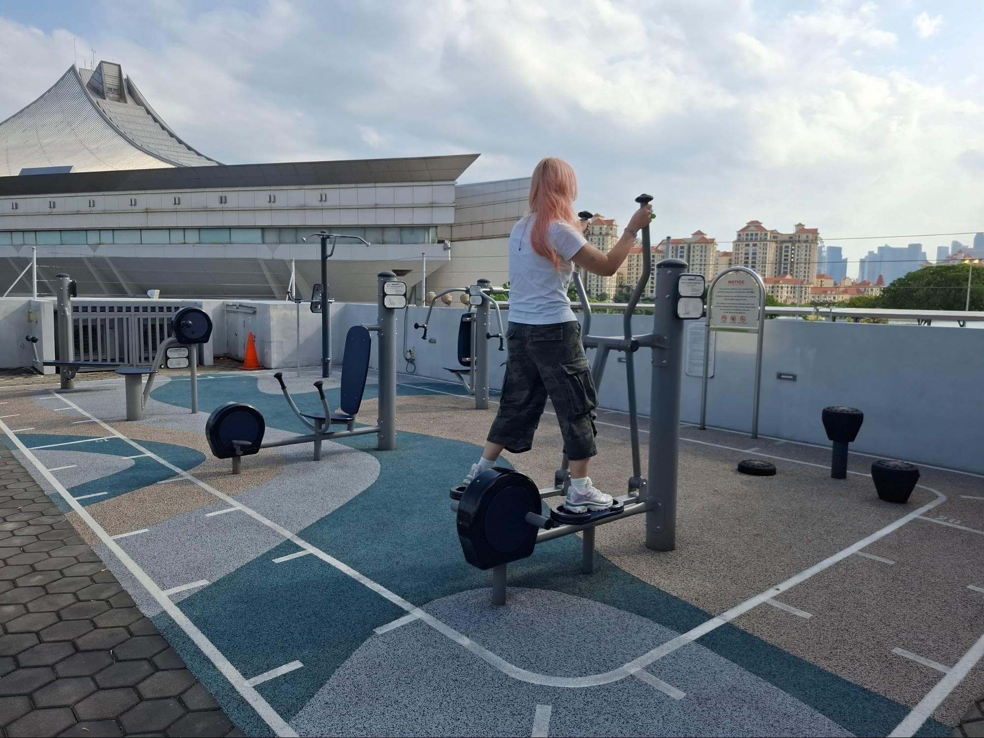 KALLANG GUIDE - EXERCISE & FITNESS CORNER