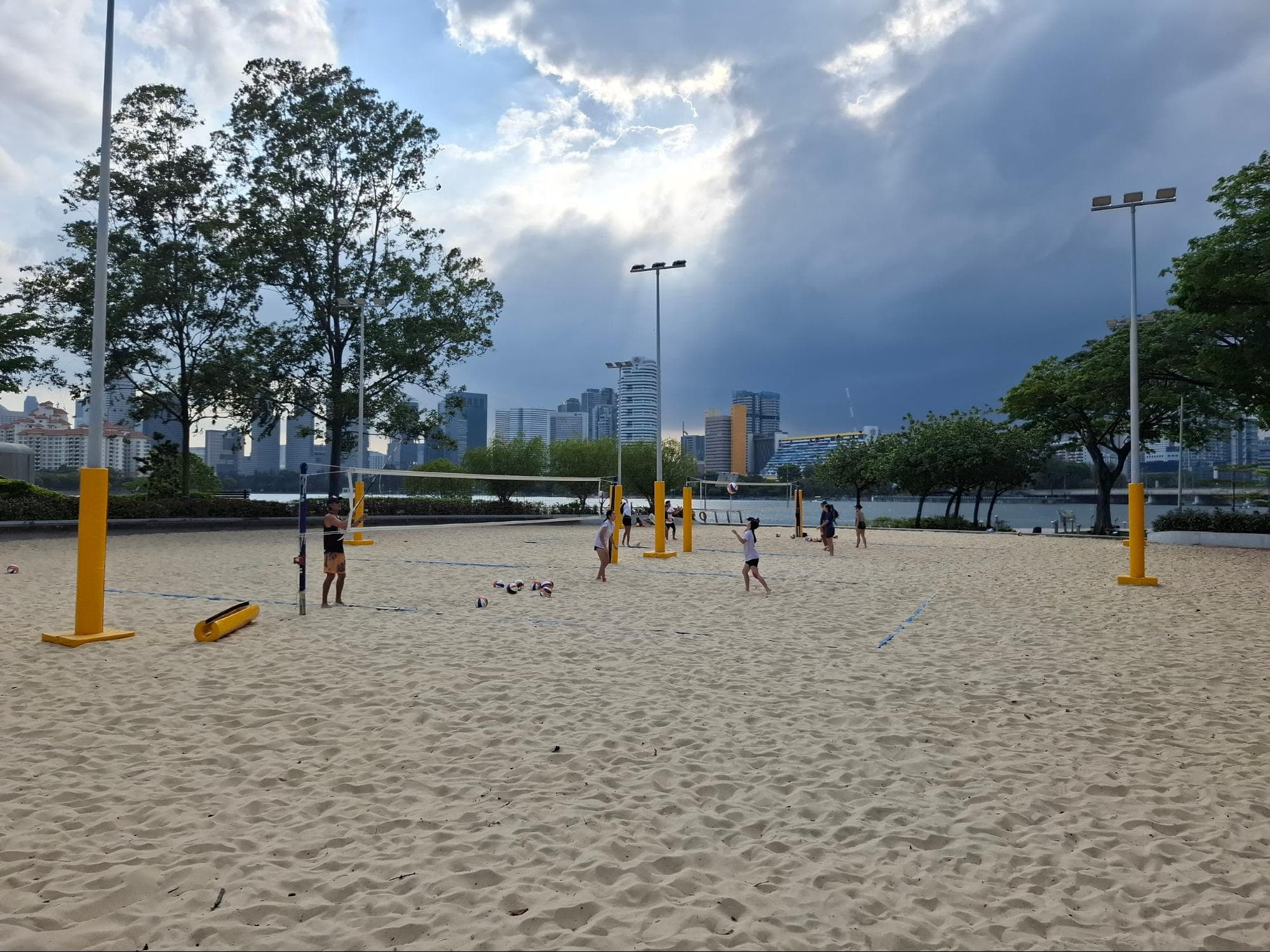 KALLANG GUIDE - NATIONAL STADIUM BEACH VOLLEYBALL