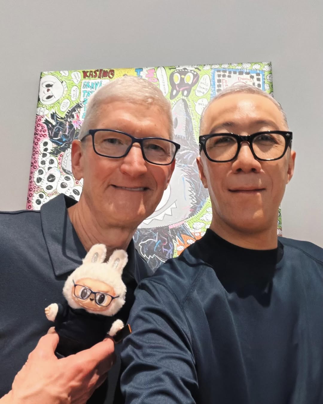Tim Cook & Lung Kasing with Labubu