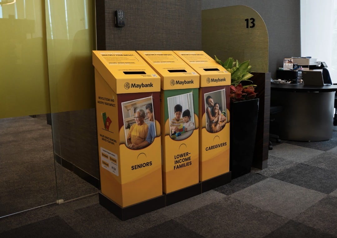 Maybank red packet recycling bin 
