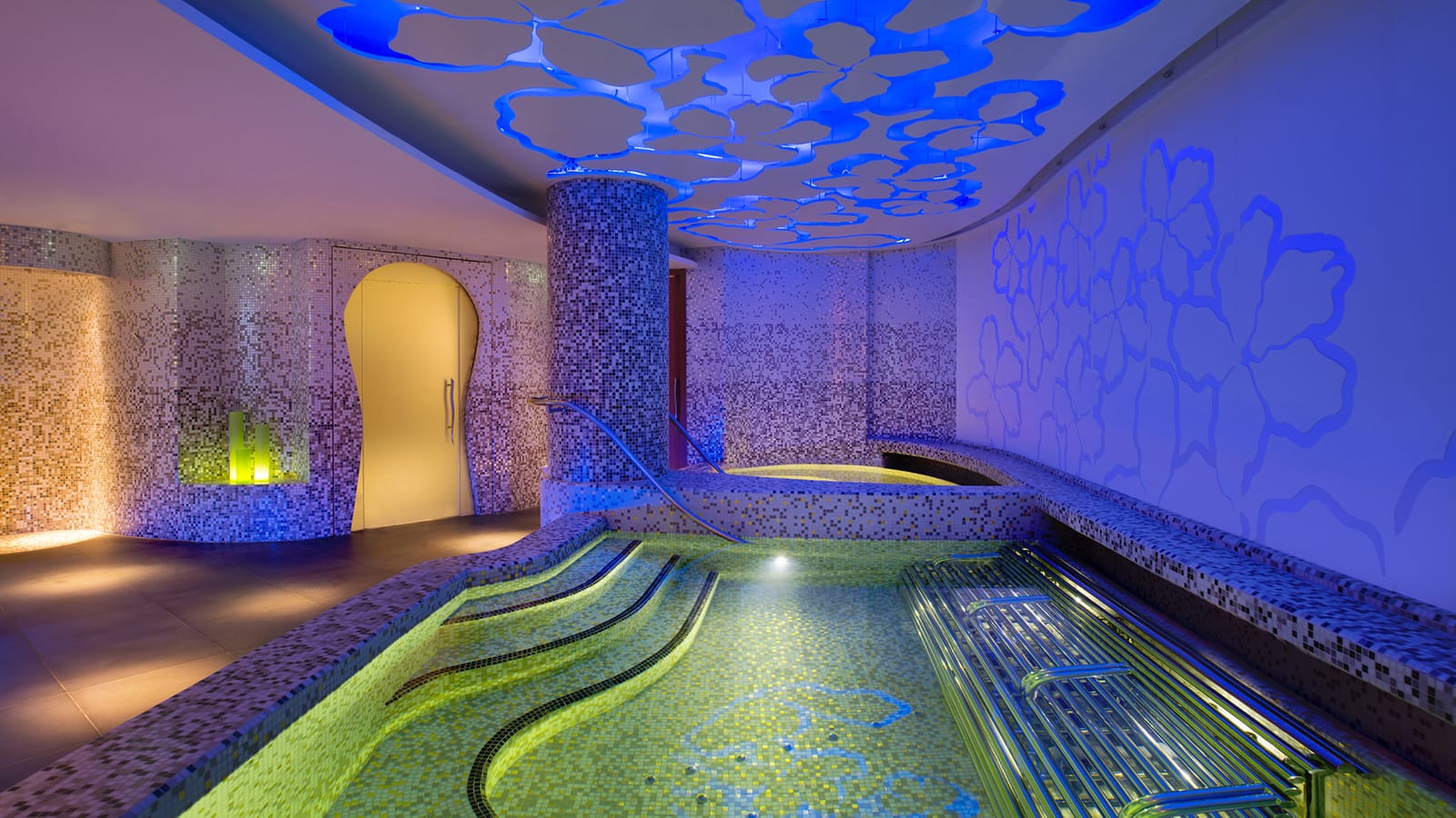 W Singapore - AWAY Spa