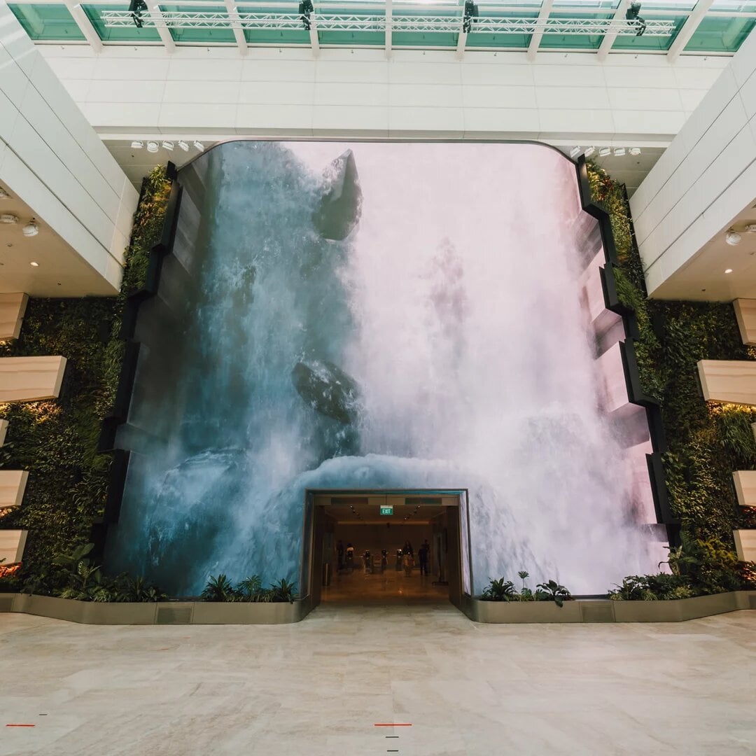 changi airport late night - wonderfall