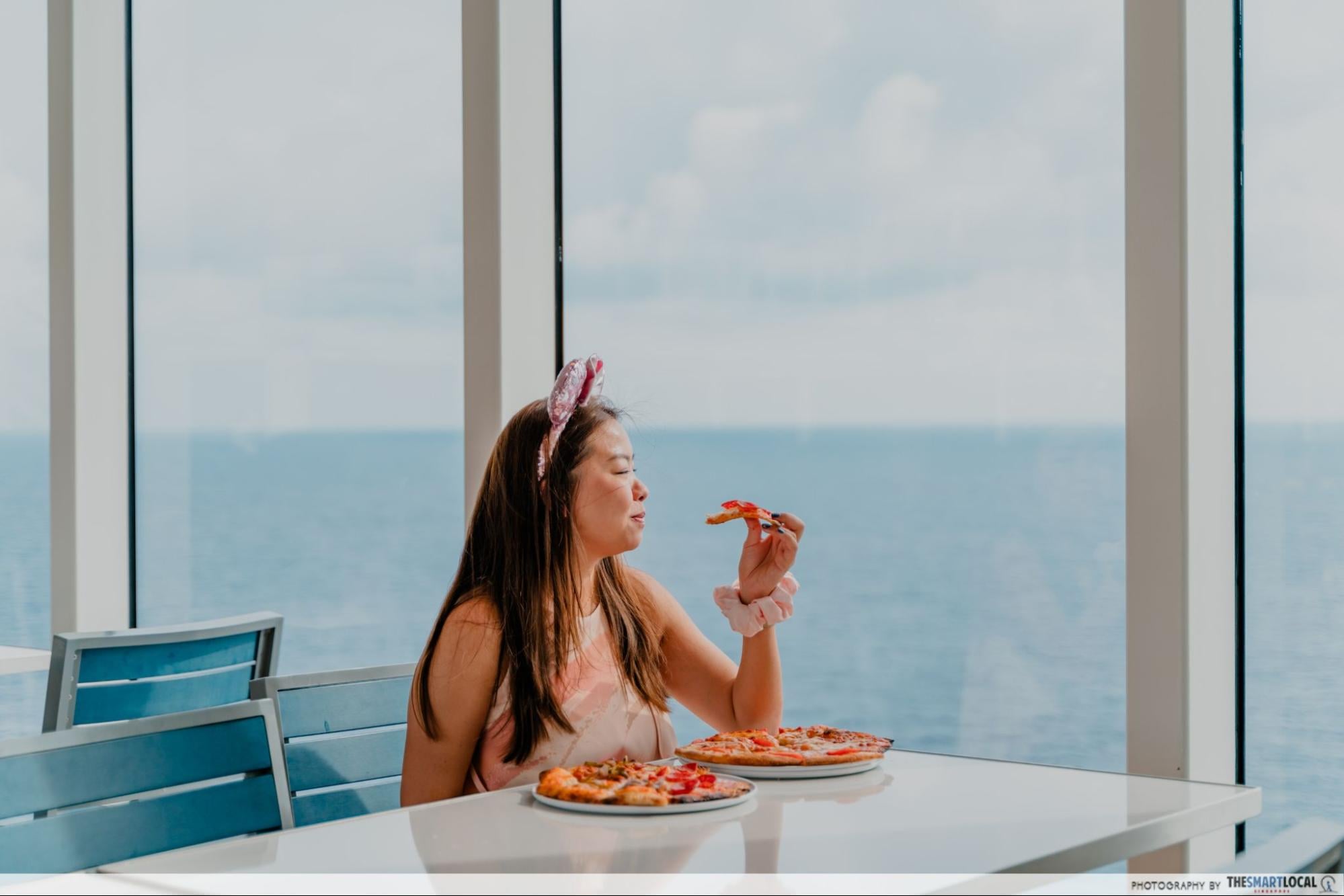 disney adventure cruise - pizza
