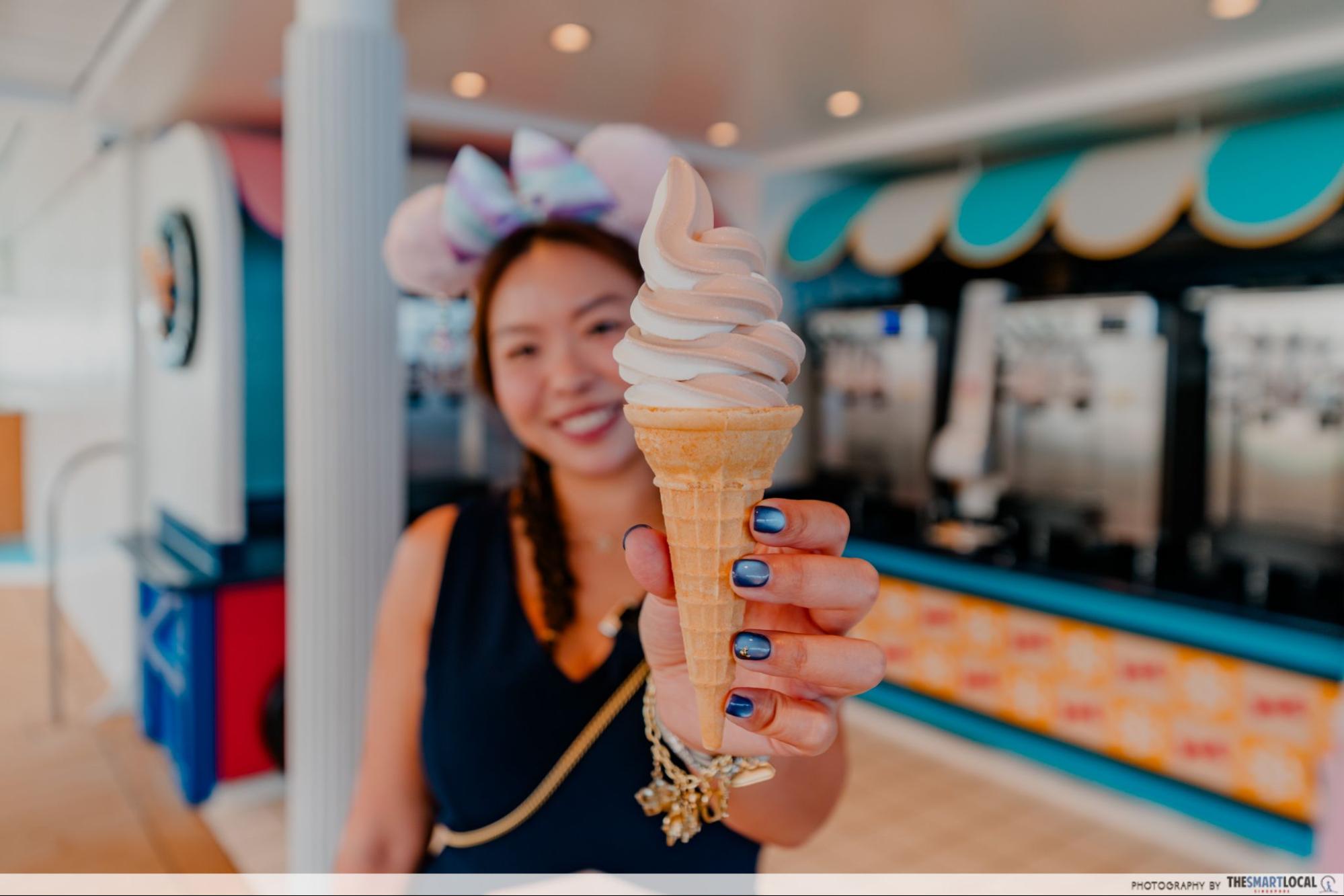 disney adventure cruise - wheezy's freezies