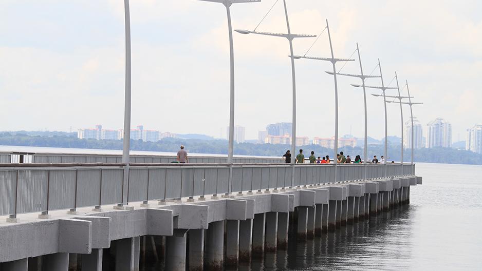 free things to do in singapore - woodlands waterfront park