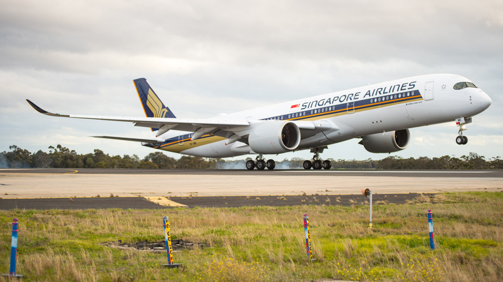 Singapore Airlines plane