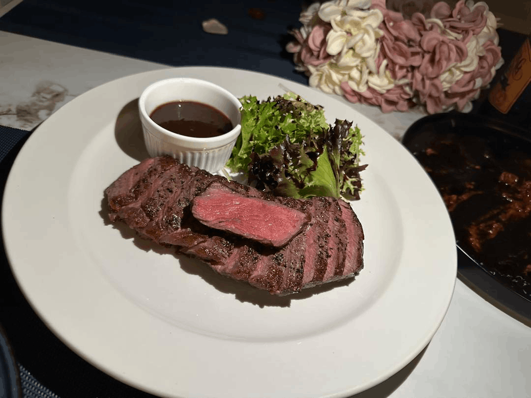 Affordable restaurants in JB - LaForesta Restaurant