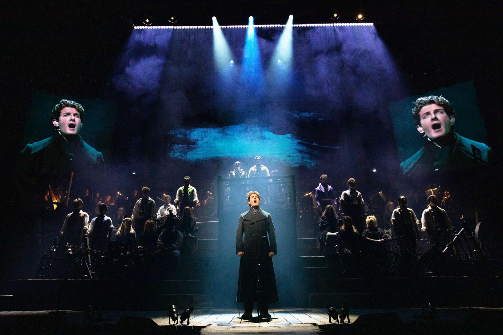Les Misérables The Arena Spectacular World Tour