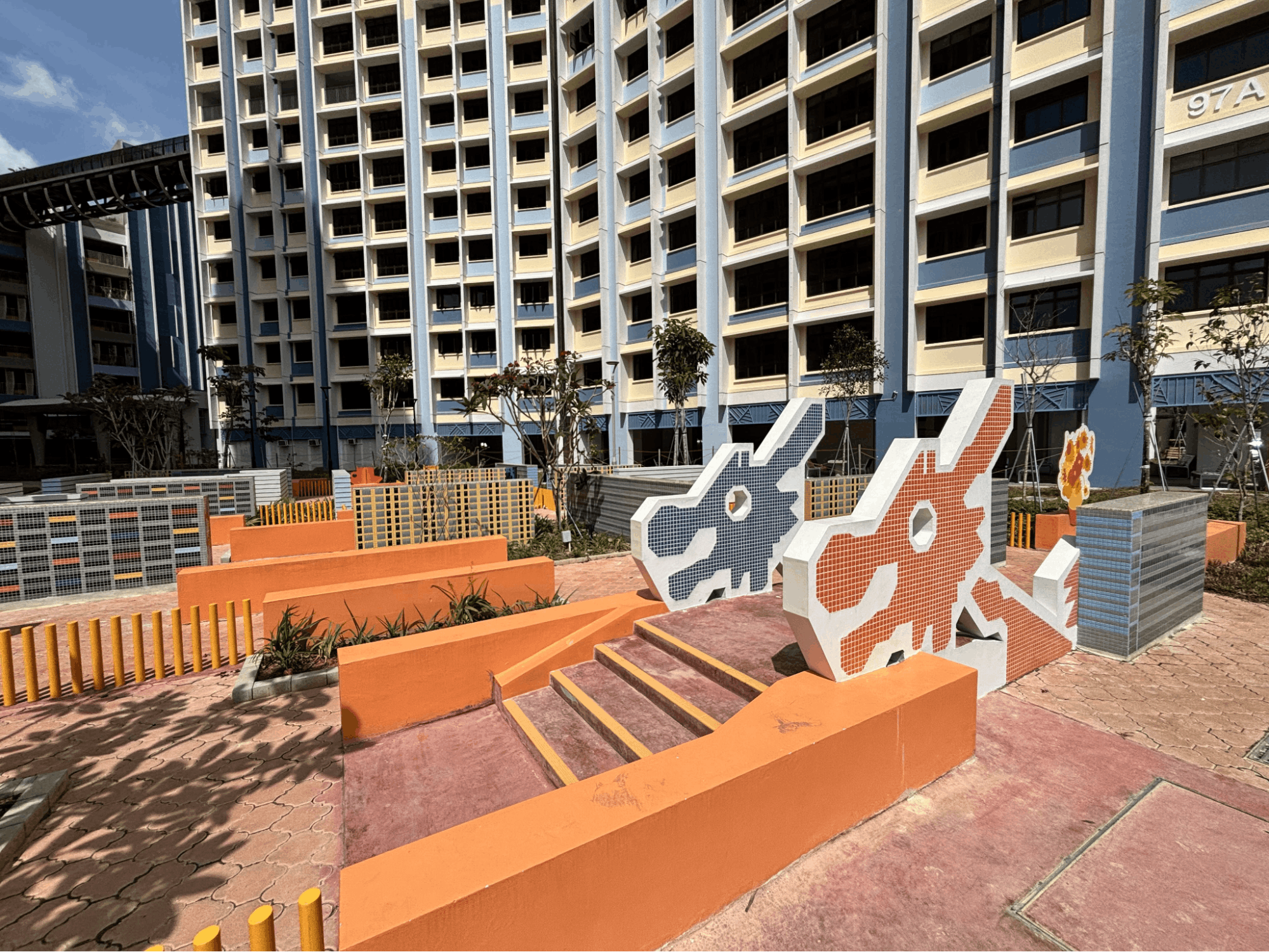 MacPherson Weave playground dragon statues