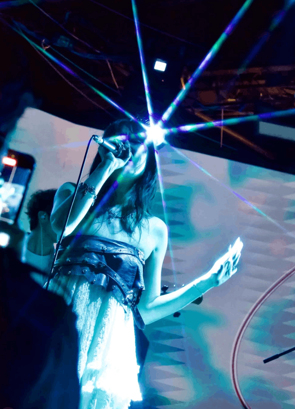 angelica teo / gels performing at phil studio