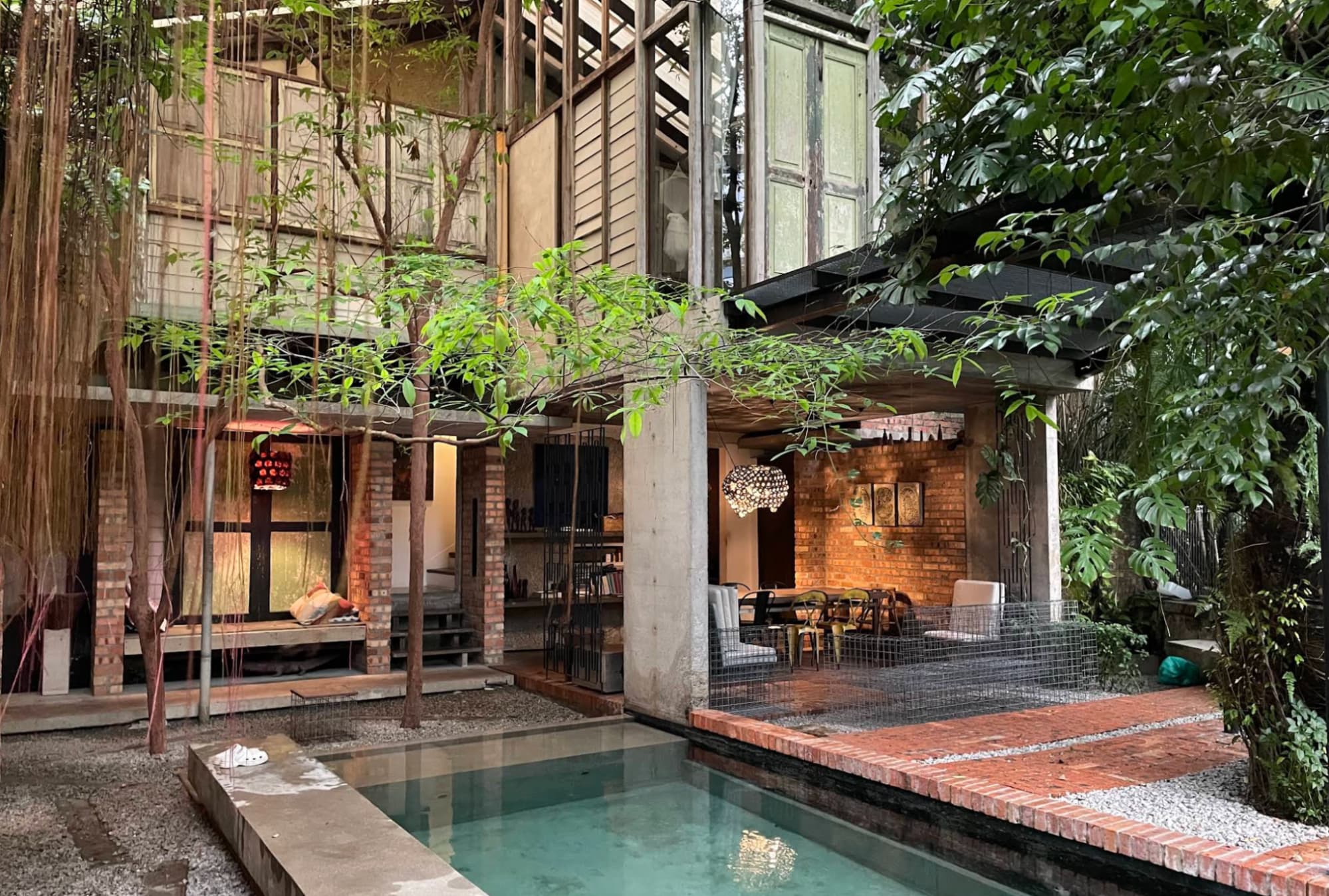 Sekeping Tenggiri Courtyard