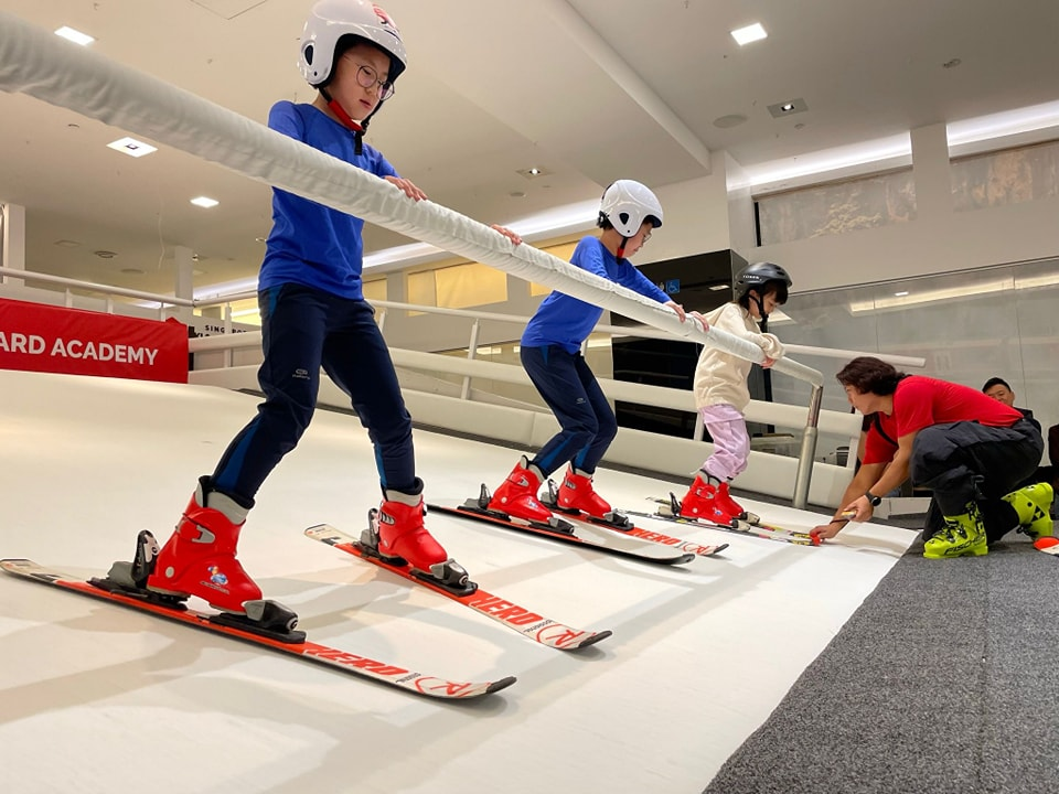 Singapore Ski and Snowboard Academy