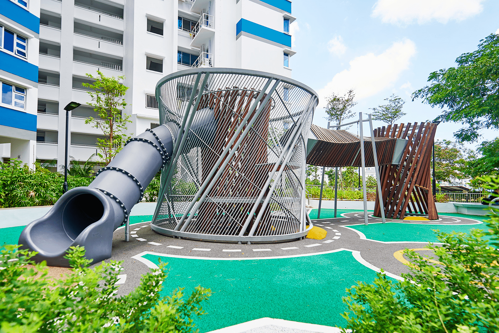 Dakota Breeze playground