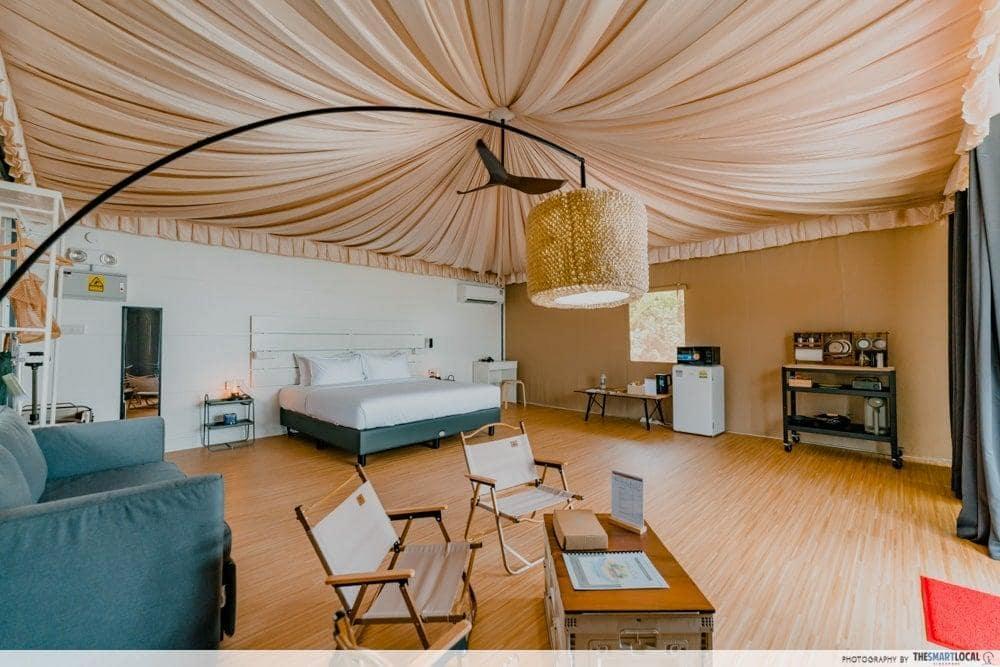 lazarus island - into the woods