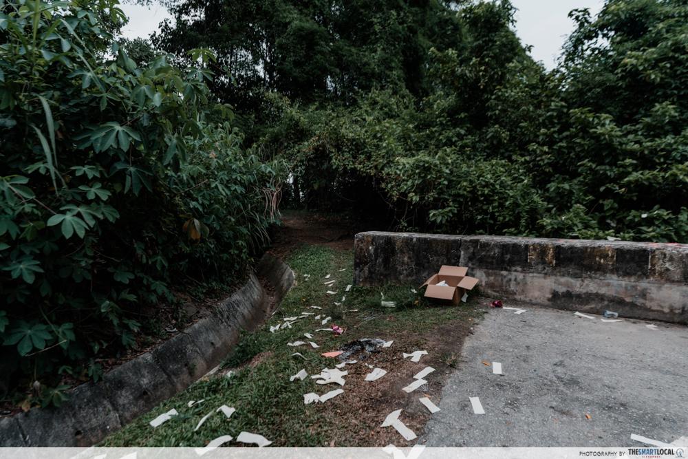 sembawang ghost tour - gates of hell