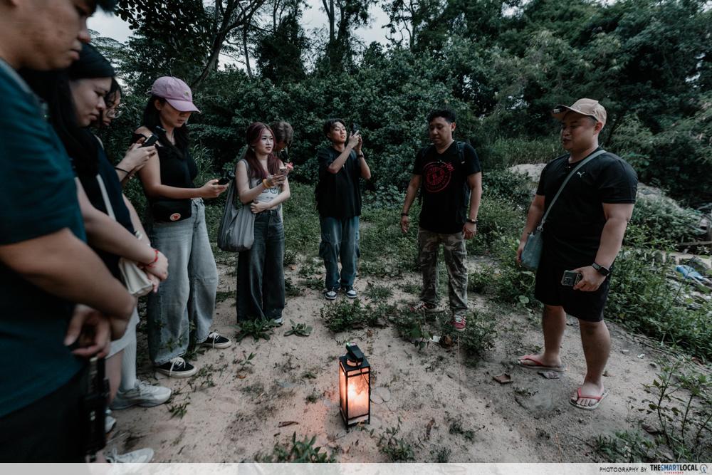 sembawang ghost tour - summon spirit