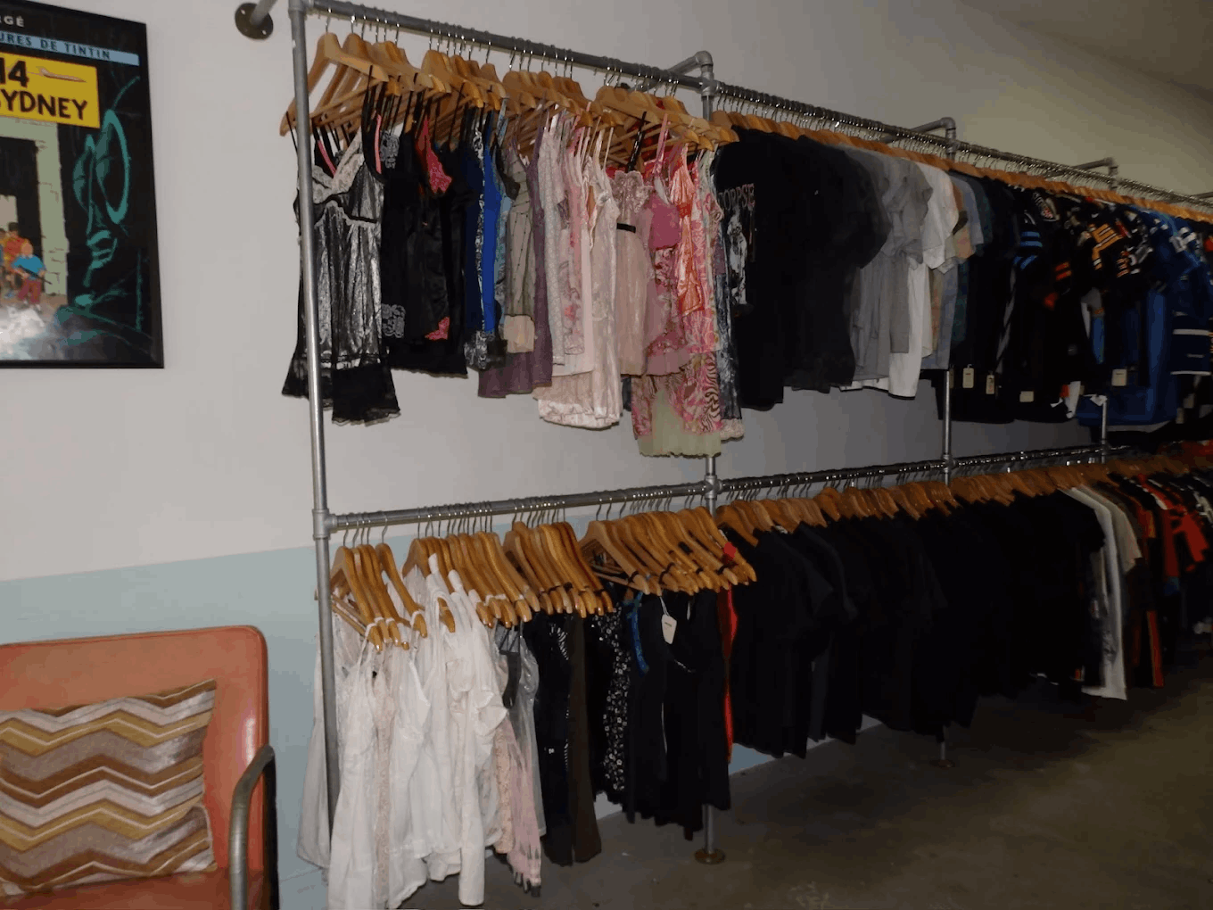 woofie's warehouse haji lane closing down sale