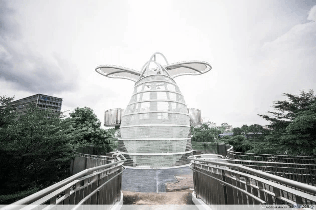 20 Hidden Parks & Gardens In Singapore That Prove The Heartlands Aren't All Just HDBs - yishun pond park