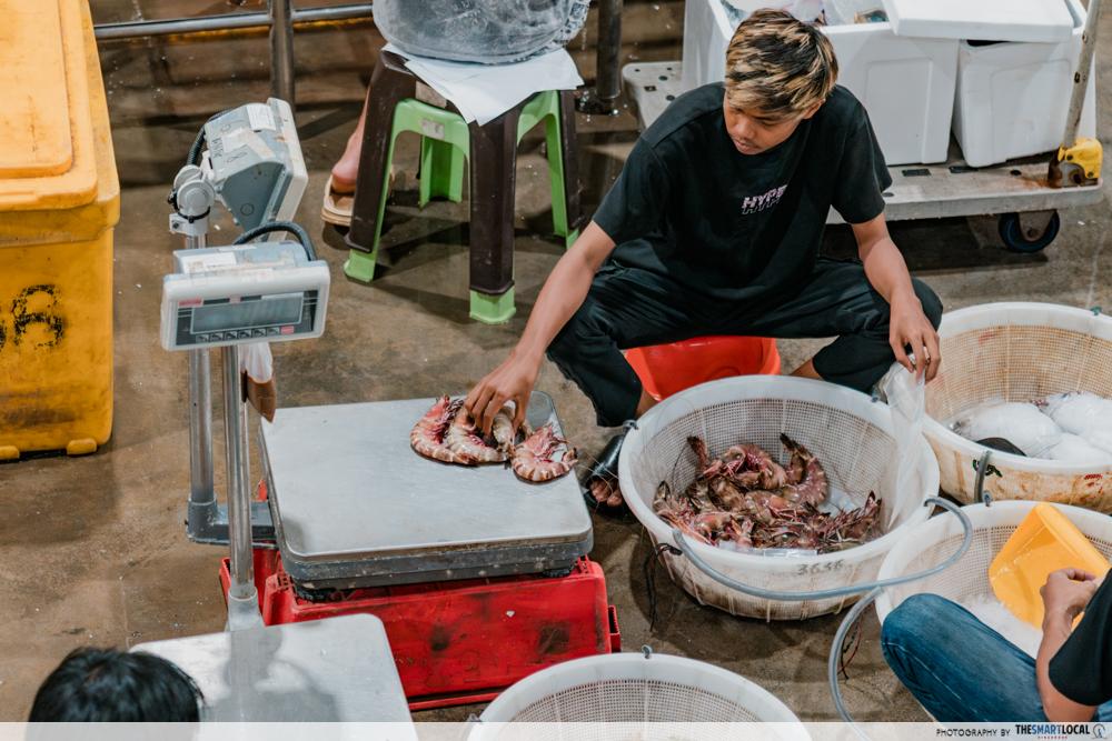 Jurong Fishery Port Tour - prawns