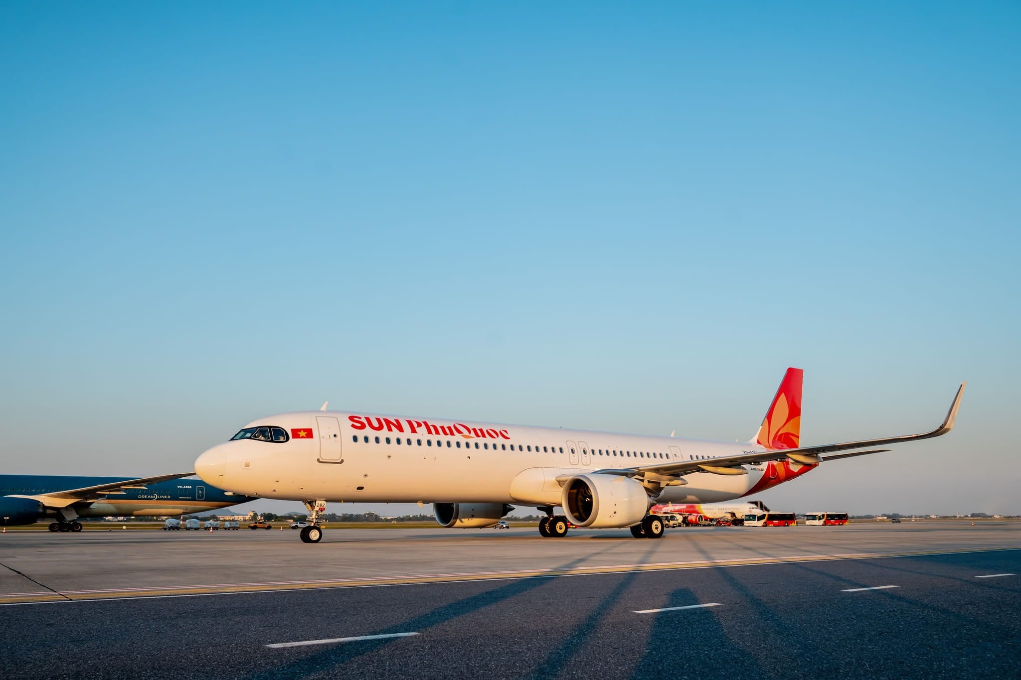Sun PhuQuoc Airways new direct flight to Phu Quoc - full service carrier
