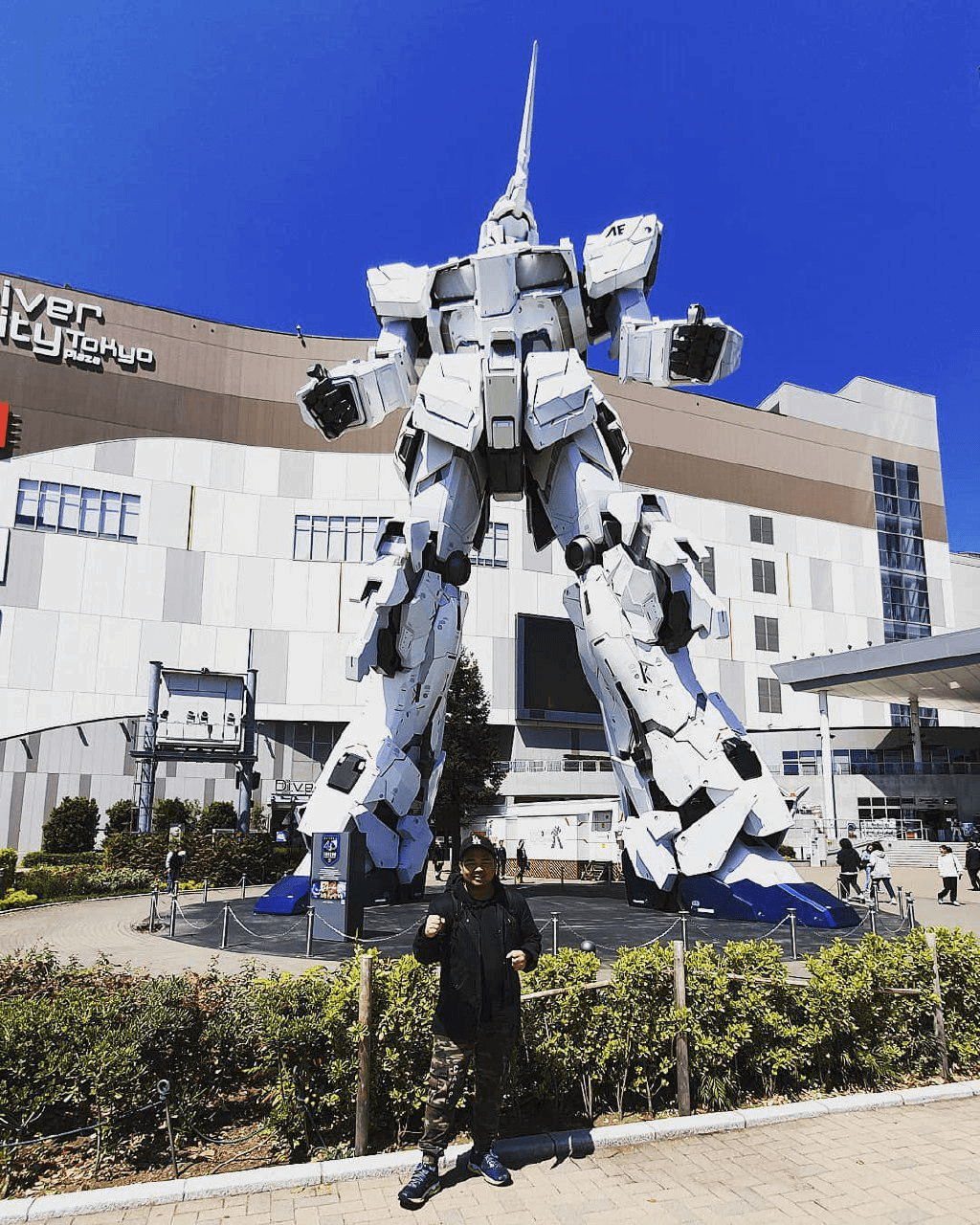 free things to do in tokyo - gundam