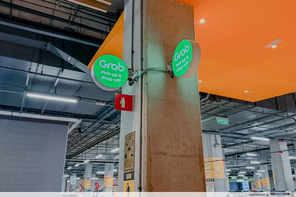Grab sign