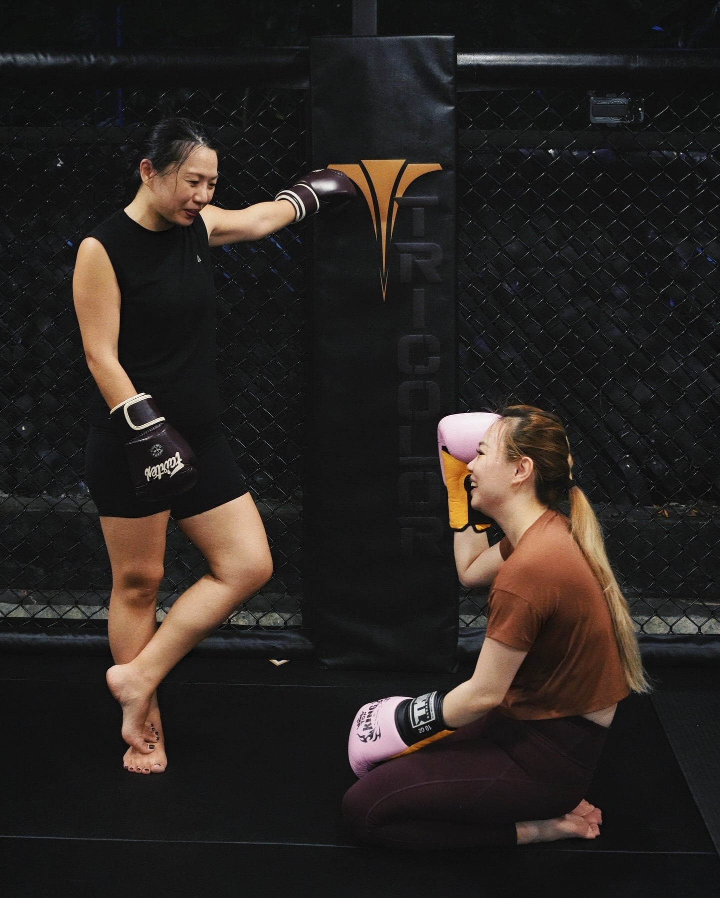 Tricolor MMA 