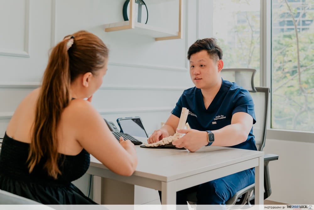 straits podiatry - consultation