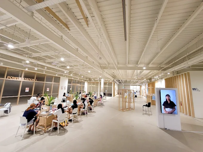 tzu chi humanistic youth centre