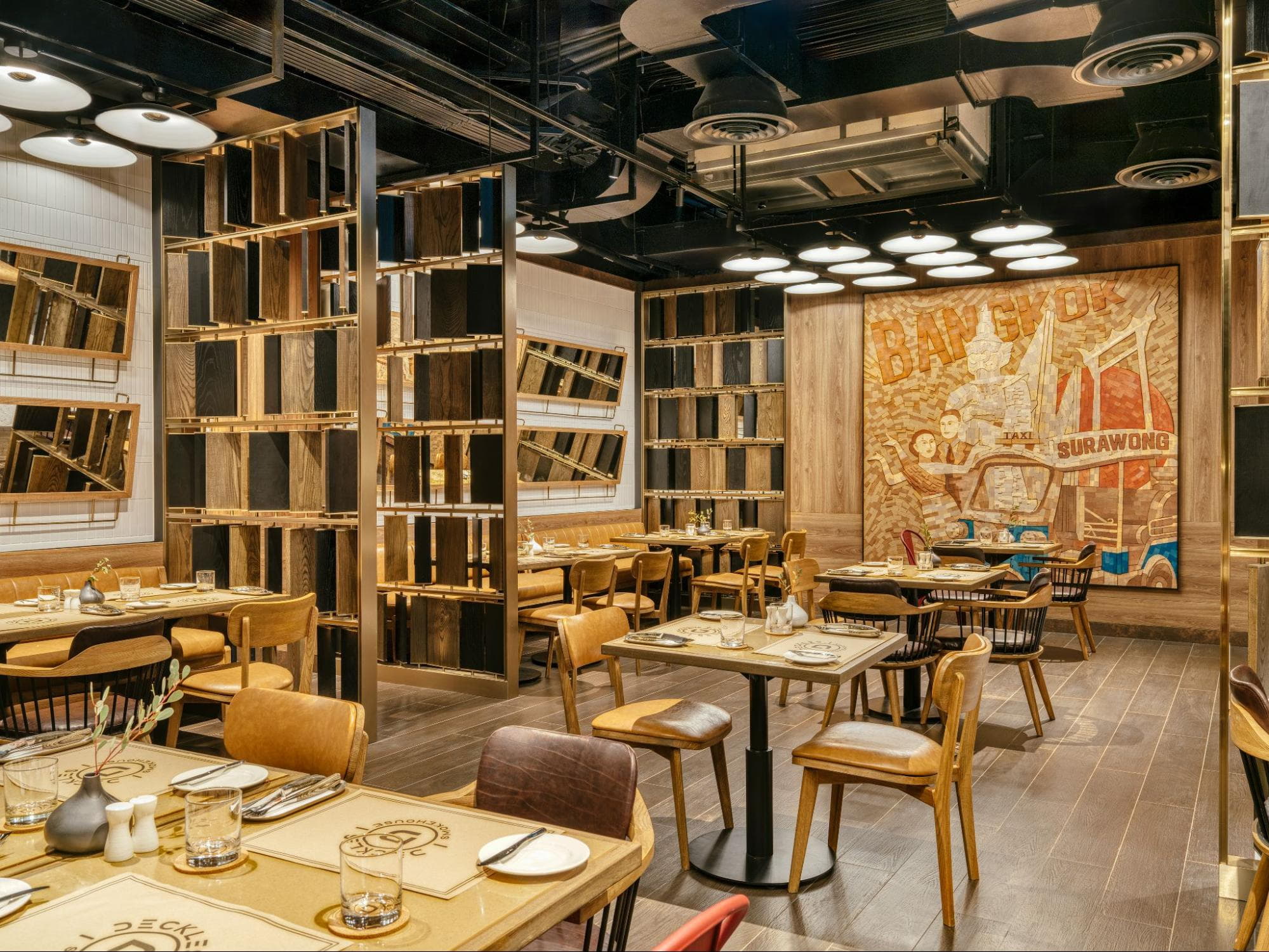 voco bangkok surawong restaurant