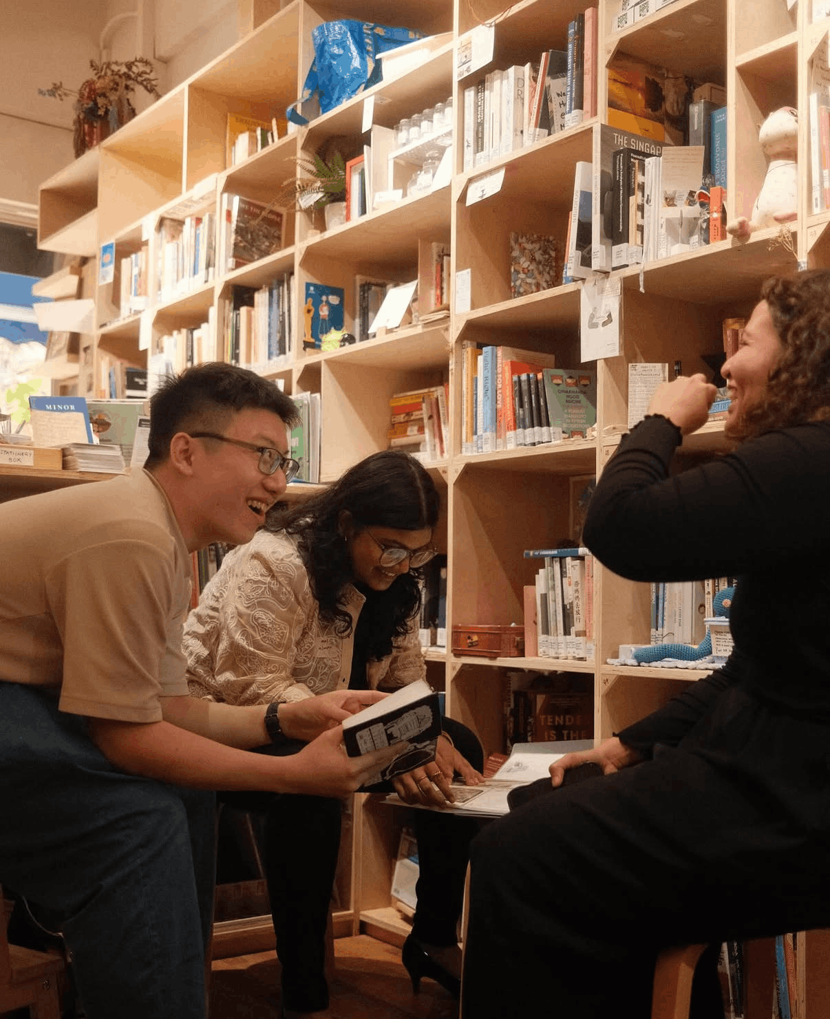 18 best solo date ideas singapore - casual poet library