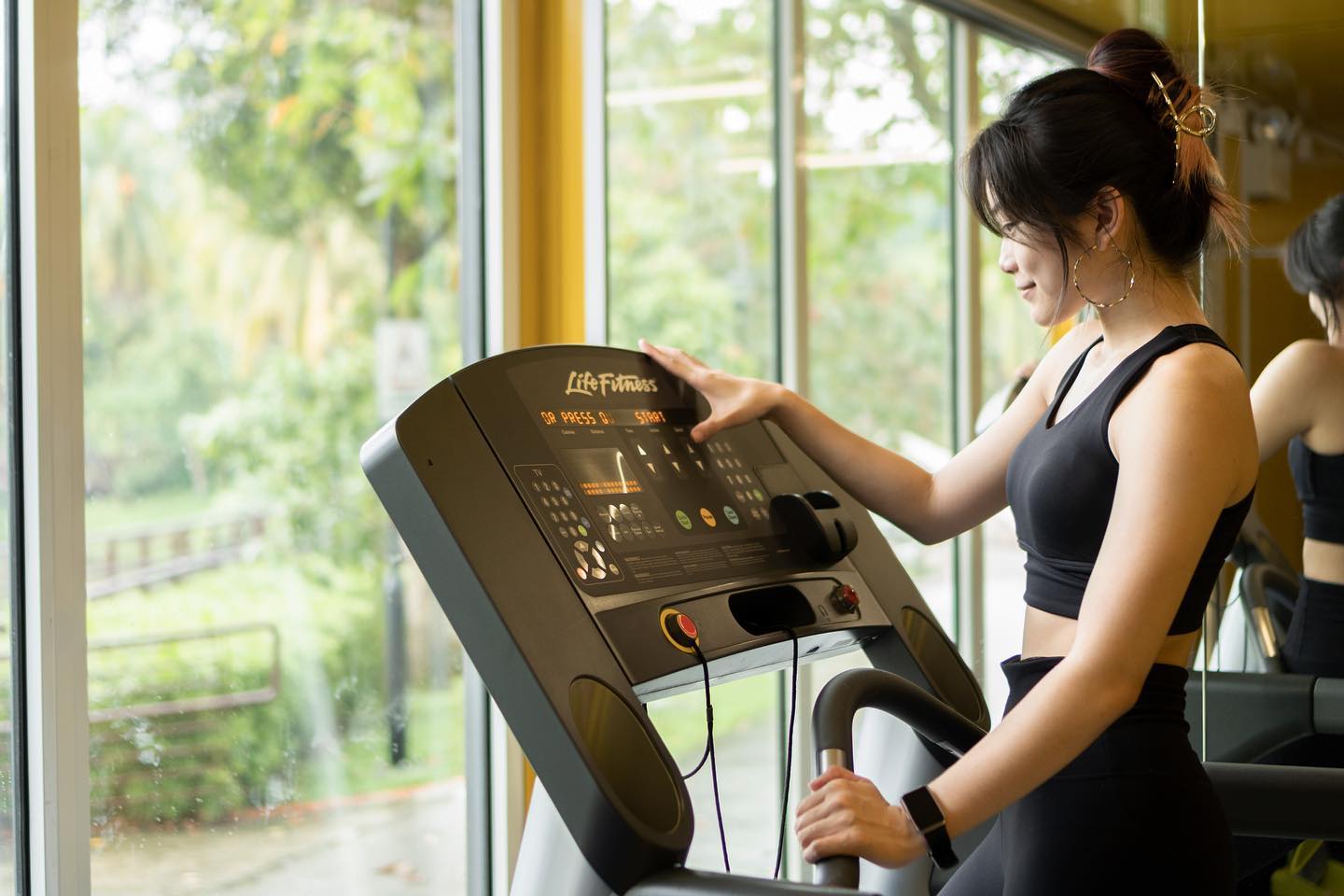 18 best solo date ideas singapore - the gym pods