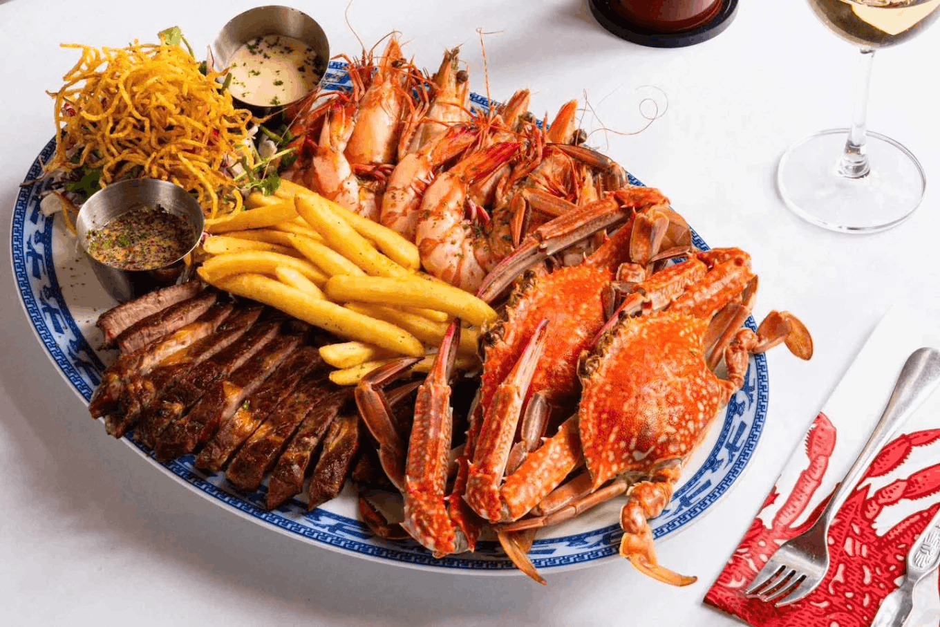 18 best things to do in phu quoc, vietnam - si's crab house