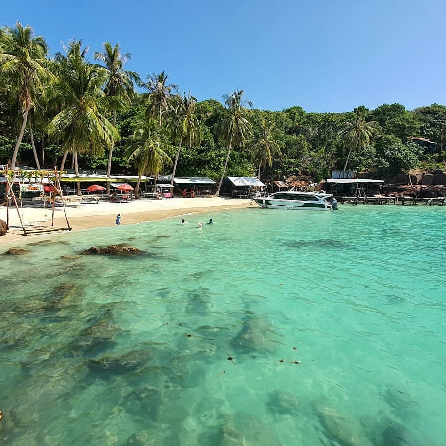 18 best things to do in phu quoc, vietnam - island-hopping tour 
