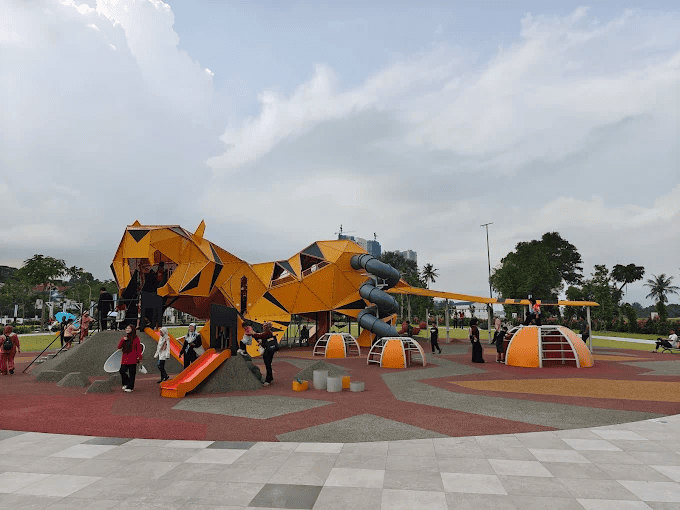 Tiger-shaped playground at Danga Park
