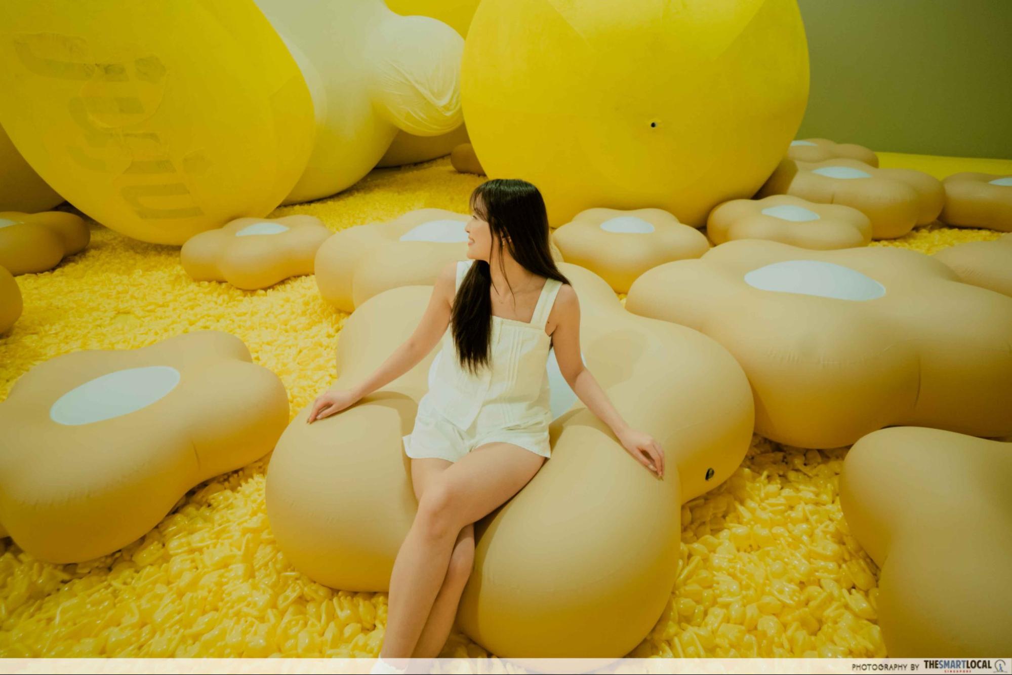 Ball pit in juju world