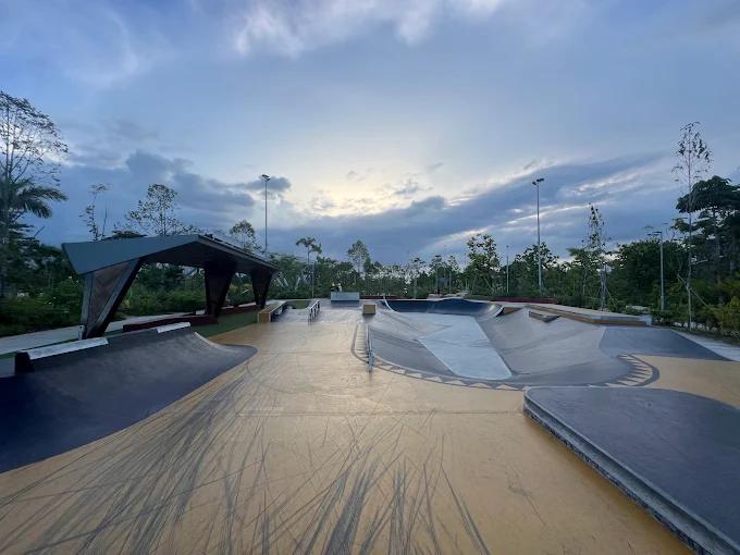 Rollerblading trails Singapore - Jurong Lake Gardens Skatepark