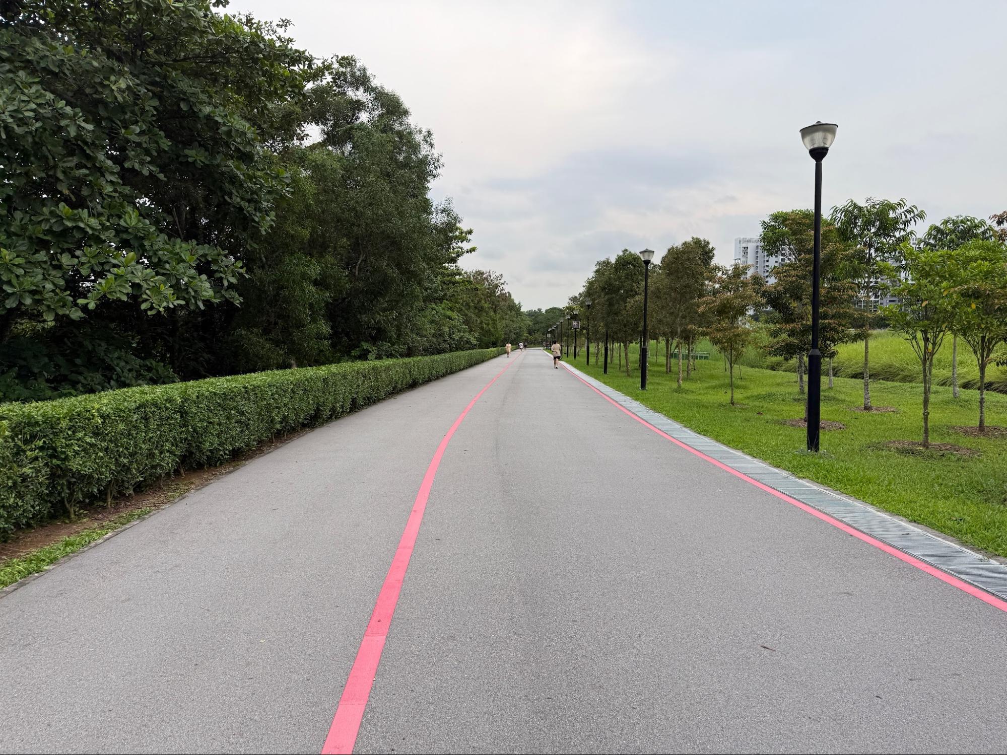 Rollerblading trails Singapore - Sungei Serangoon Park Connector