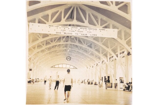 clifford pier - terminal hall