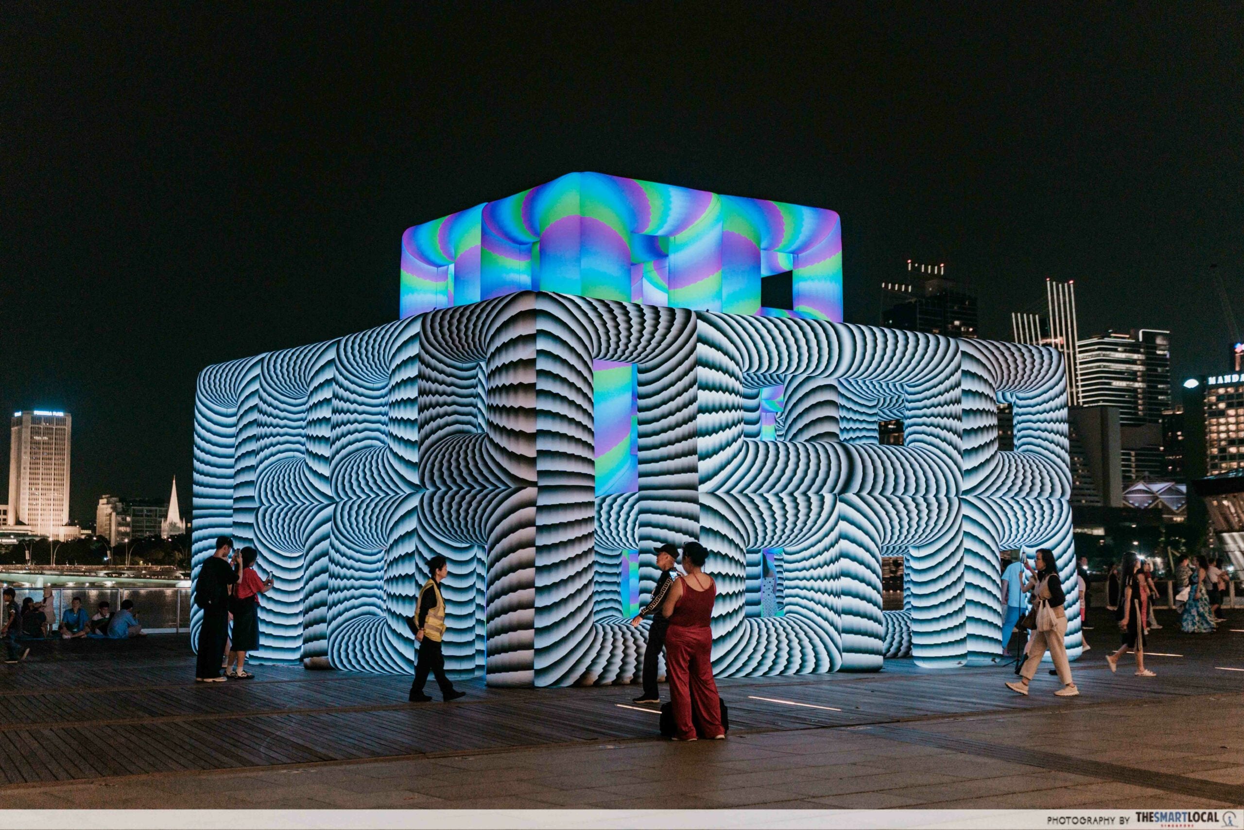 i Light Singapore 2026 - Cube Graphics 1