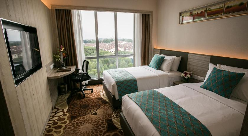 V8 Hotel JB