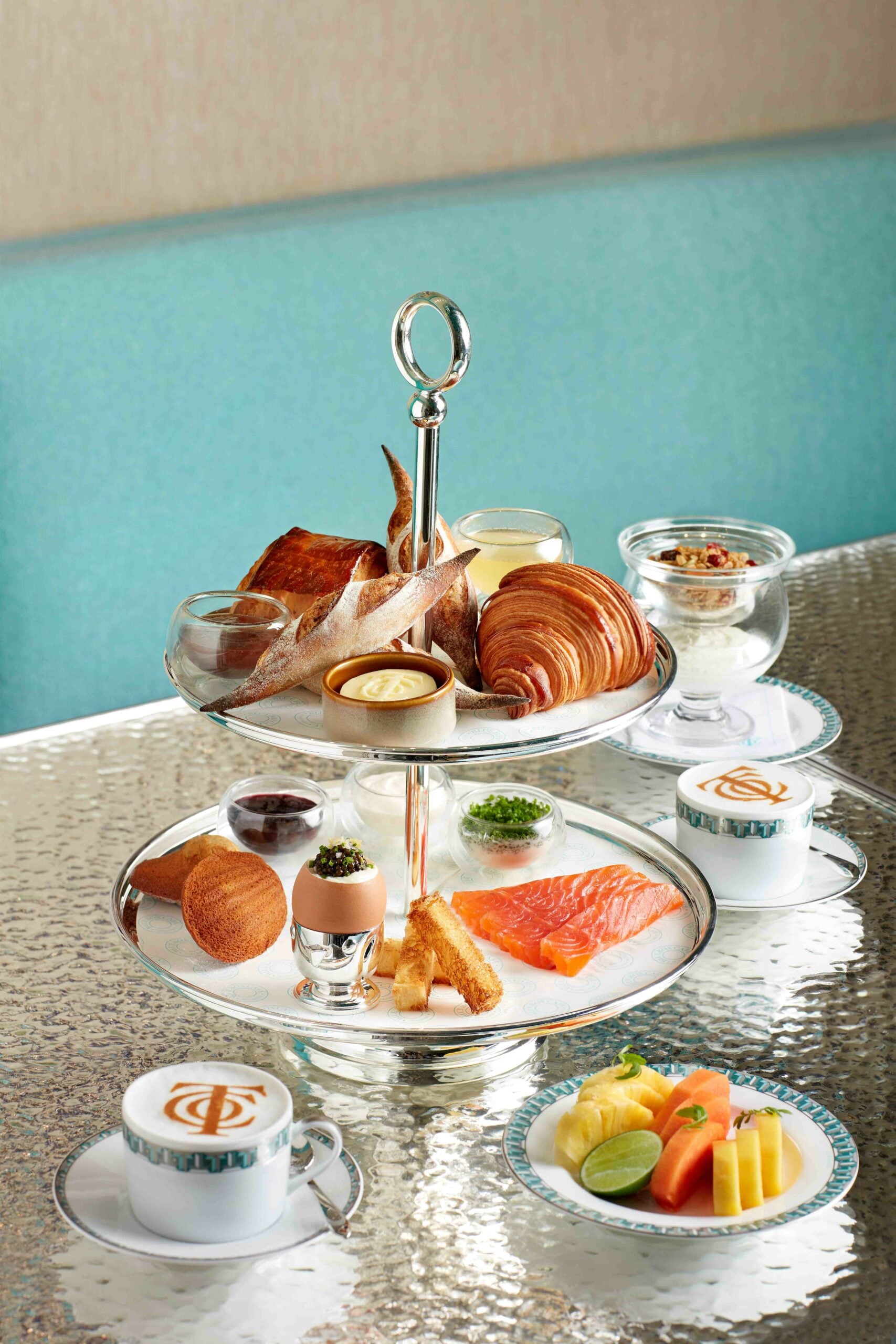 Breakfast at Tiffany's blue box cafe