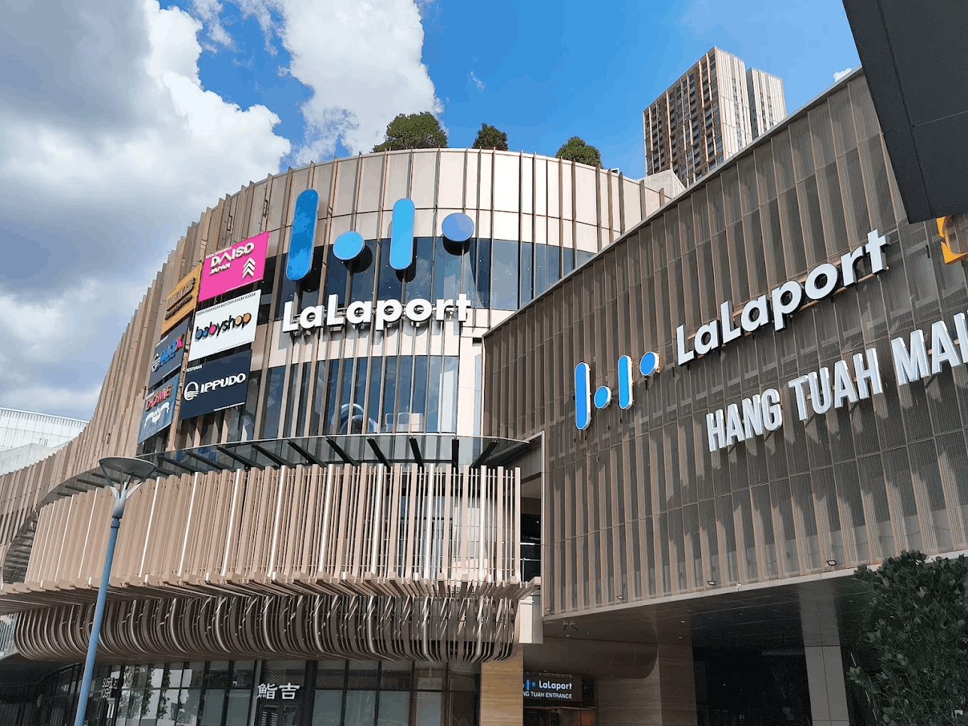 LaLaport Bukit Bintang City Centre Transportation Hub - next to a mall