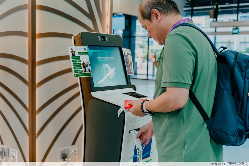 Singapore Cruise Centre (HarbourFront) terminal - self check in kiosks