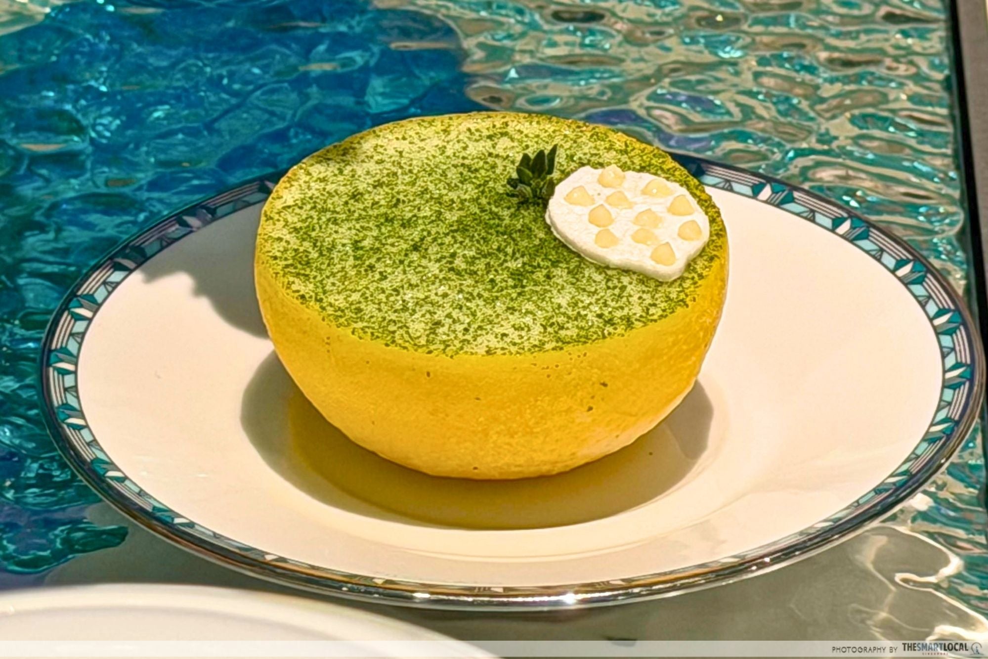 blue box cafe - citron glace
