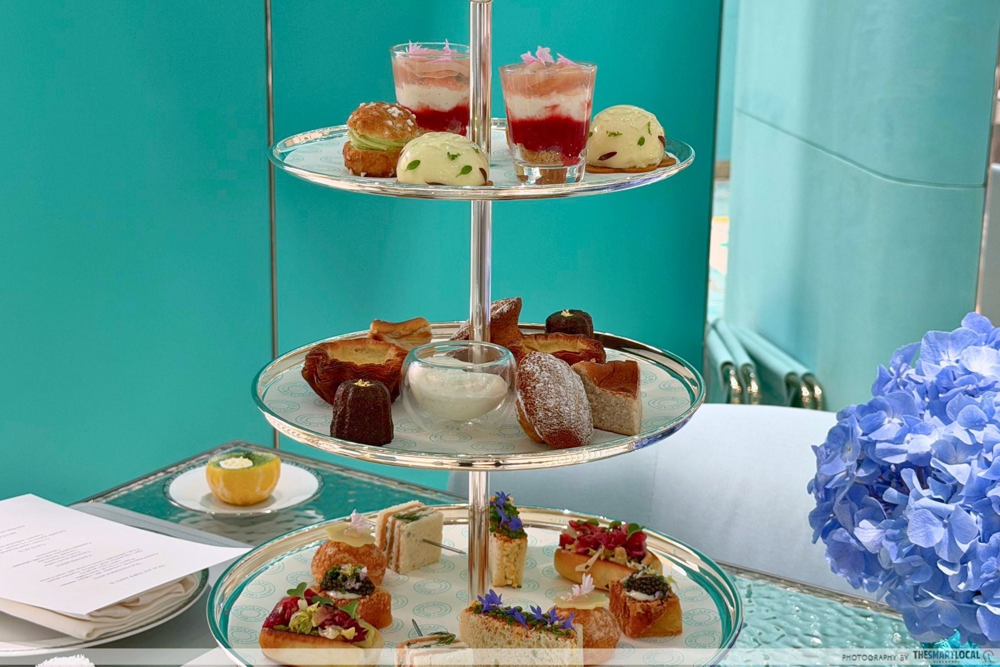 blue box cafe - tea at tiffany's