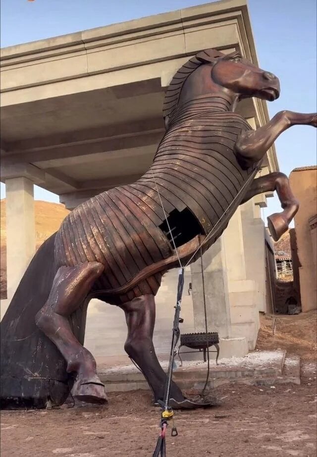 christopher nolan the odyssey - trojan horse