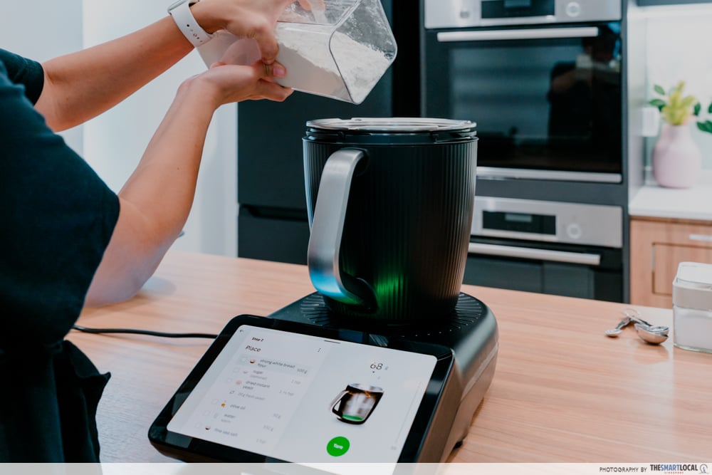 thermomix tm7 - adding flour weight