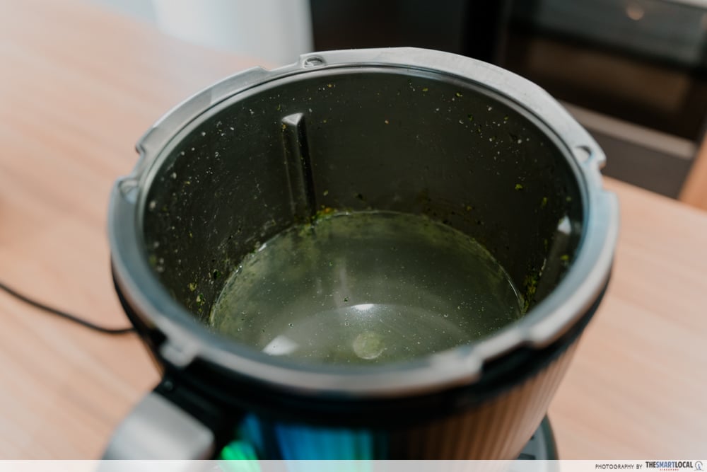 thermomix tm7 - self-cleaning